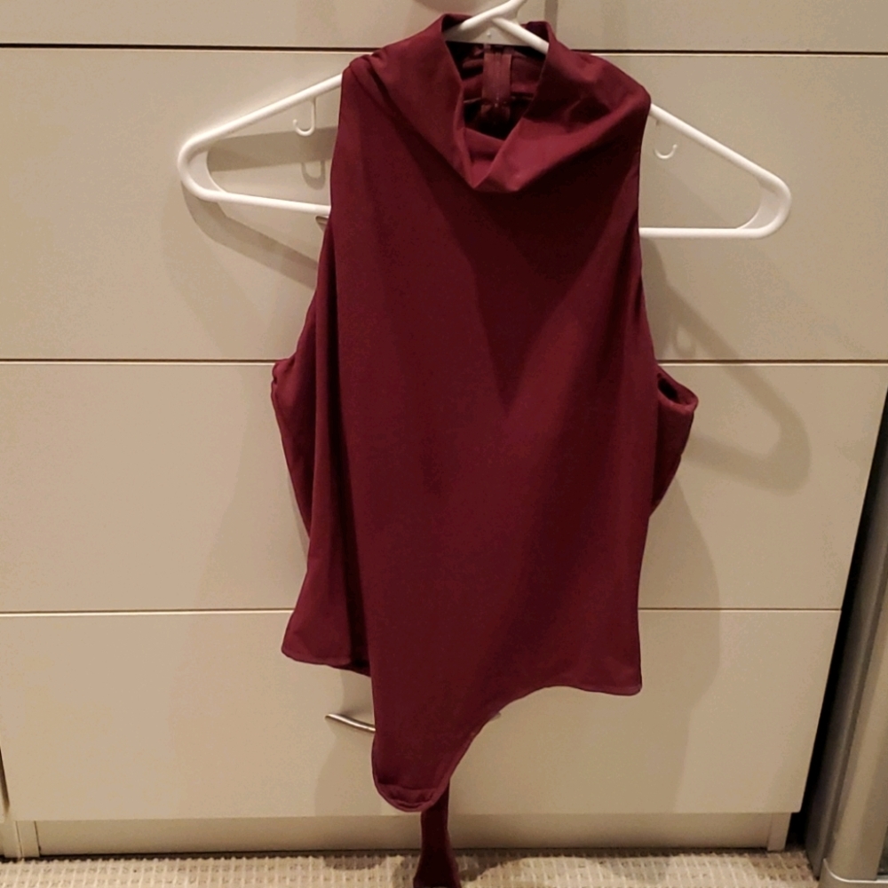 Donna Karan Sleeveless Maroon Bodysuit